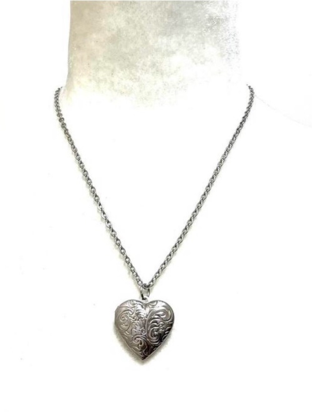 Stainless Steel Silver Heart Locket Necklace - Elegant Floral Engraved Pendant